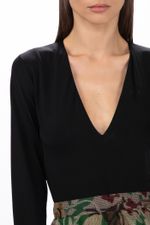 37TP170II_0005_5-BODY-SUSANA