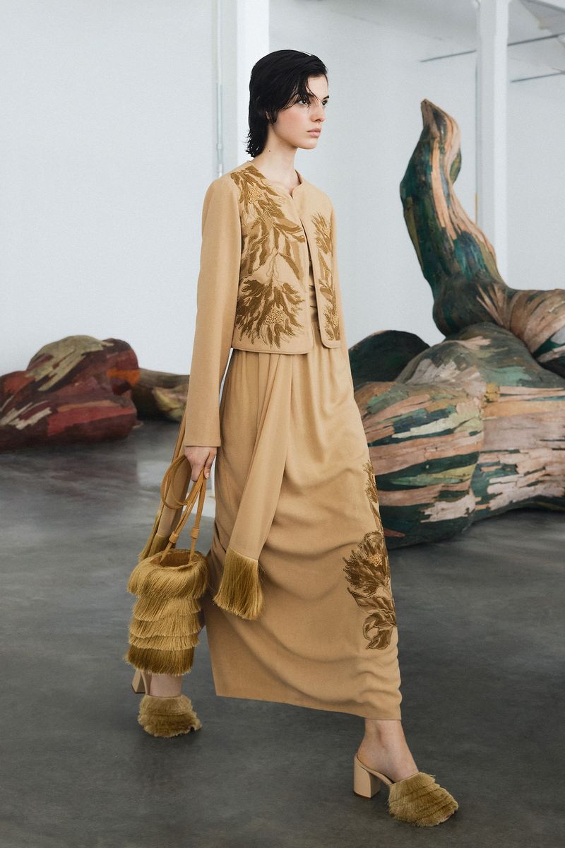 38VE684JAB_00431_3-VESTIDO-VERSALHES