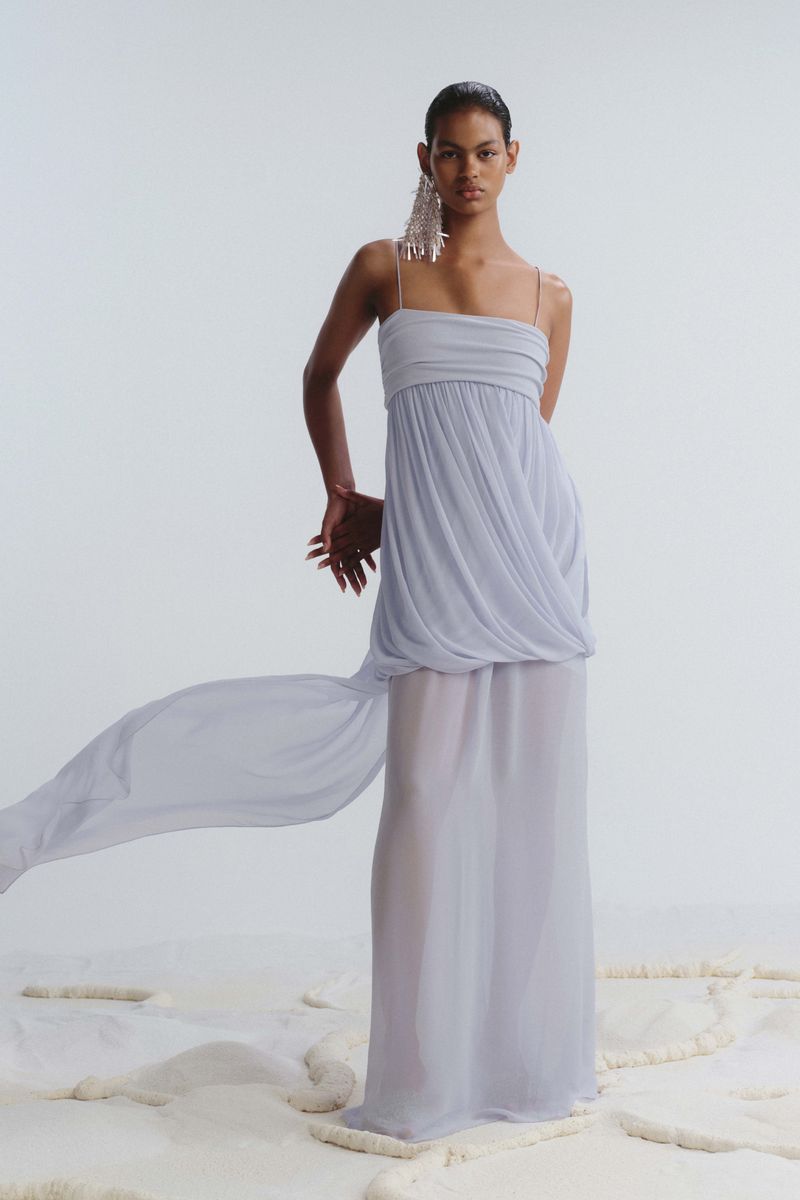 39VE714GM_0000_1-VESTIDO-PRISCILLA-LONGO